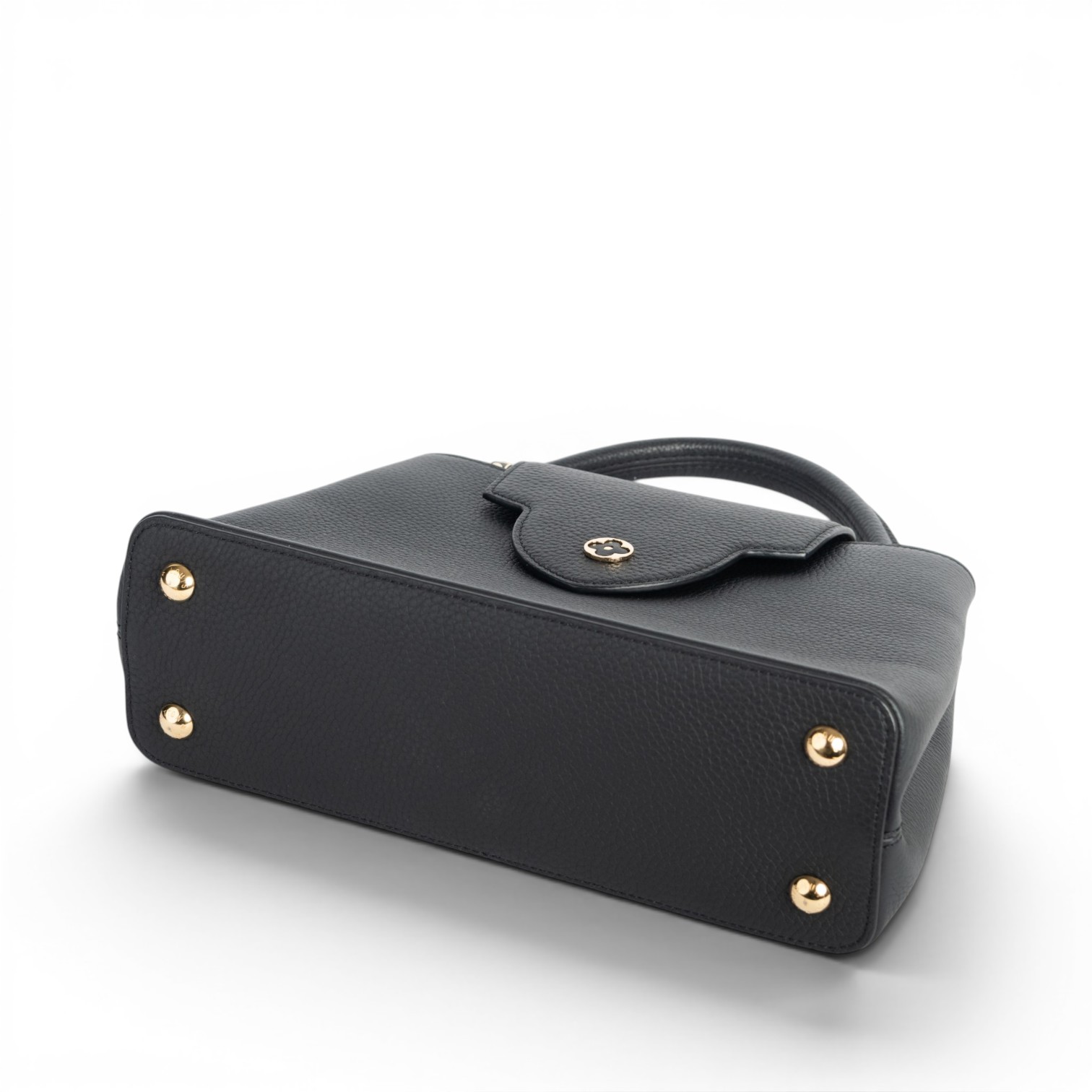 Louis Vuitton Capucines MM — view 5