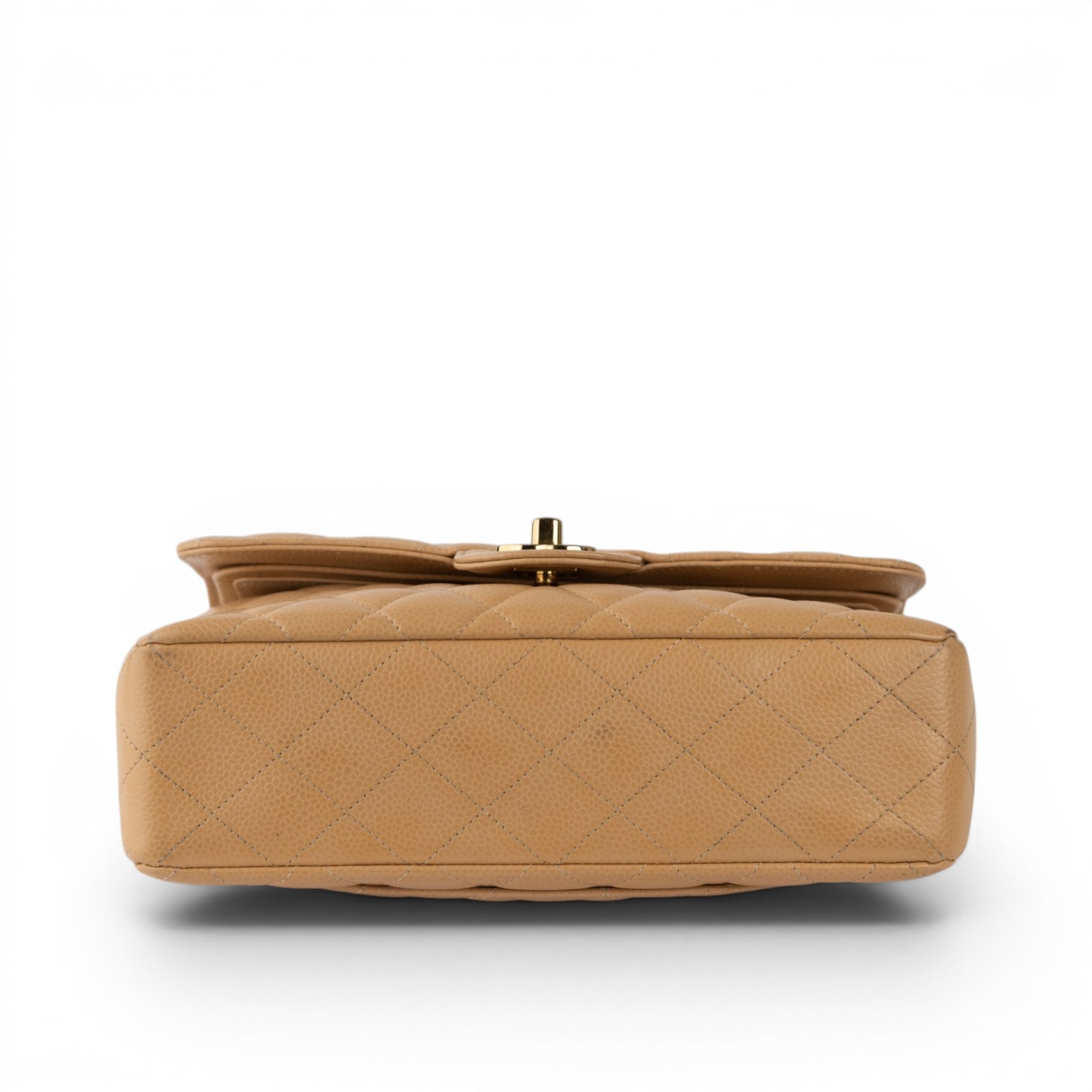 Chanel Classic Flap · Caviar — view 3