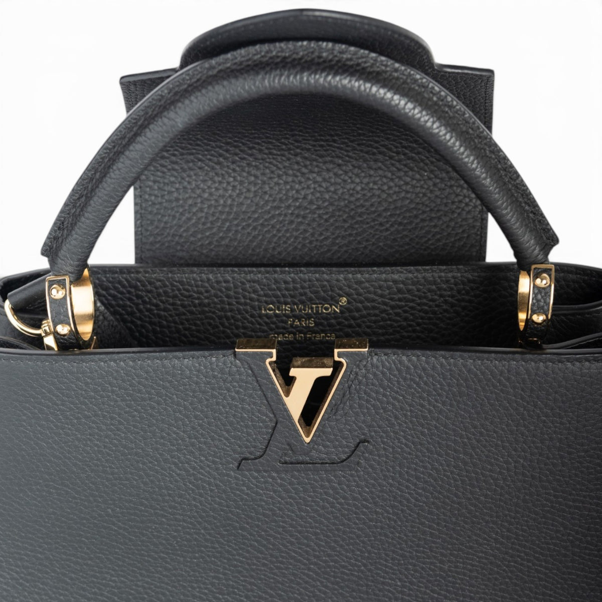 Louis Vuitton Capucines Mm — view 4